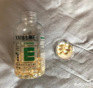 ​脸上有黑色素斑点怎么办(脸点了斑还有黑色素怎么办?)