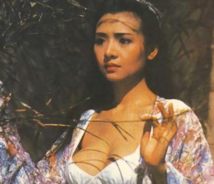 叶子楣的胸口照片全露 叶子楣胸多大能被称为第一代波霸