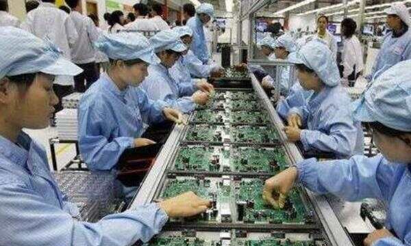 ​富士康是做什么的，富士康，到底是做什么的？都生产什么产品？