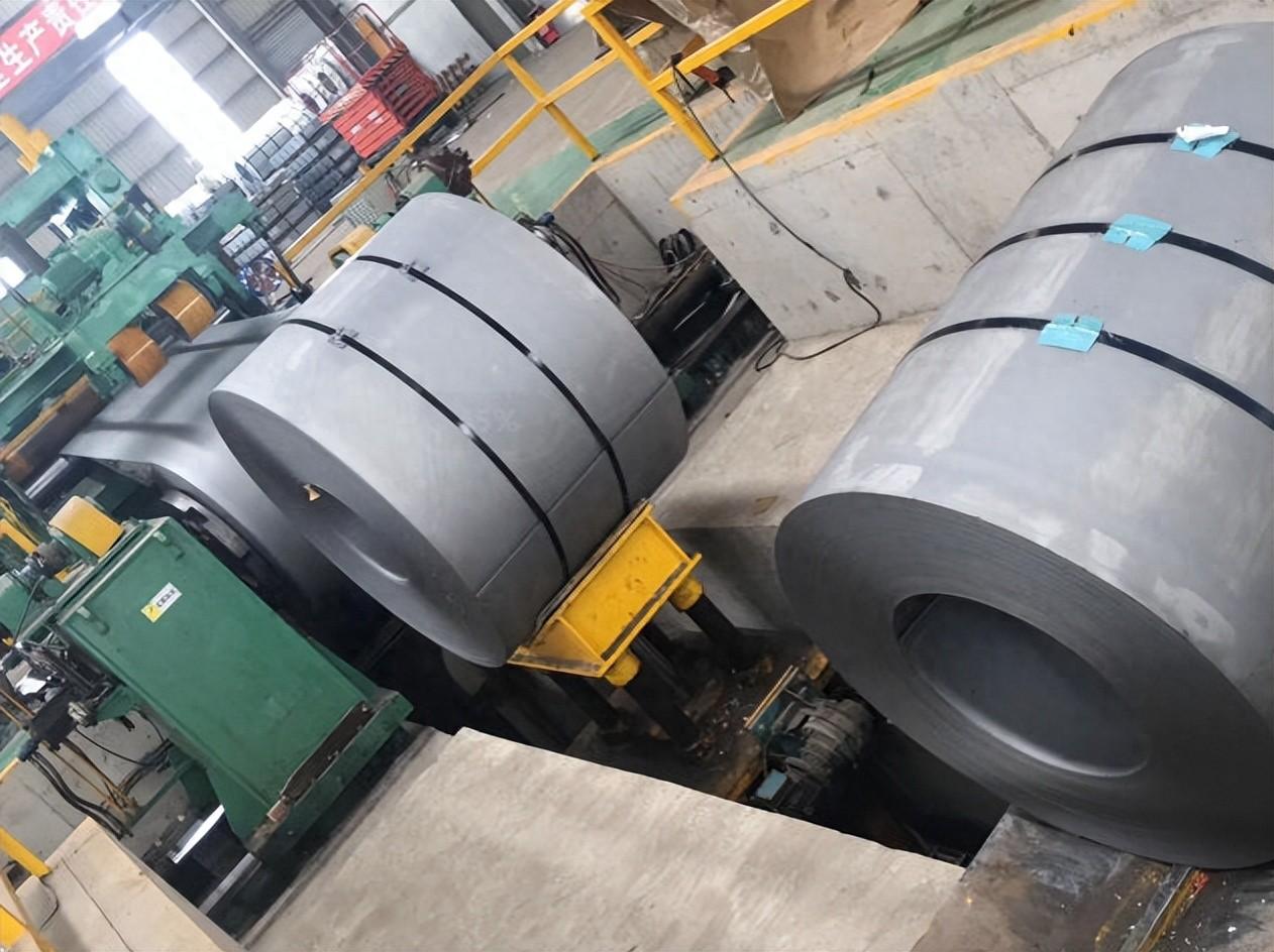 冷轧钢板会生锈吗？冷轧钢板和热轧钢板有什么区别呢