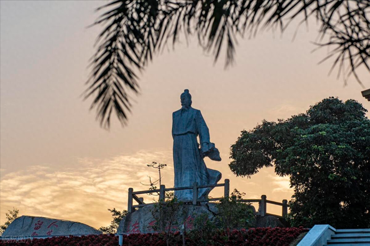 干戈寥落四周星全文？文天祥《过零丁洋》