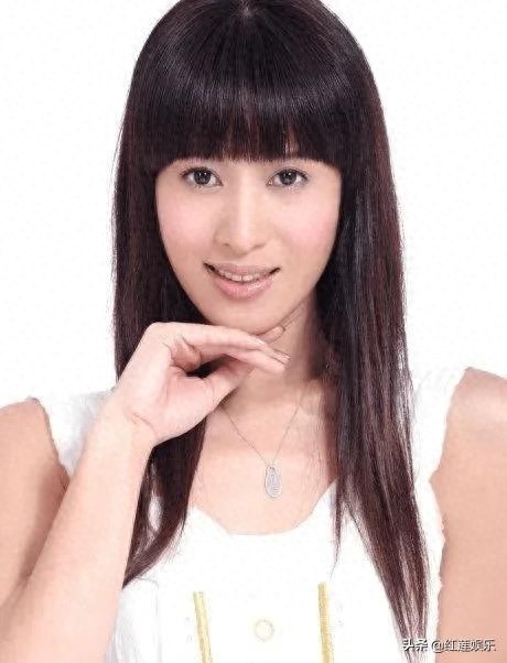 大郑爽,1966年出生辽宁沈阳,电影协会会员,她演的扈三娘很美