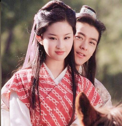 刘亦菲5部人气电视剧,别光知道《神雕侠侣》,最后一部未播先火