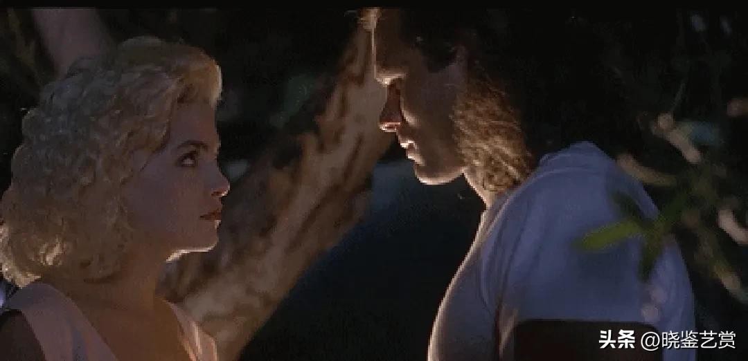 剧情电影《偷月情》:欲望的自由与成长