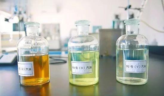 ​汽油的燃点是多少度