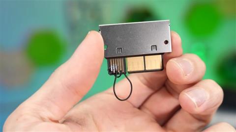 单12V-2×6实现为RTX5090供电750W!甚至都没敢跑分(图2)