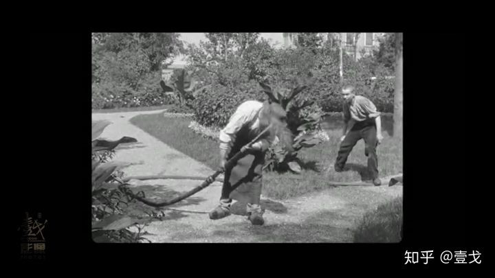 电影是谁发明的?