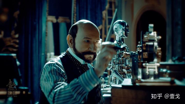 电影是谁发明的?