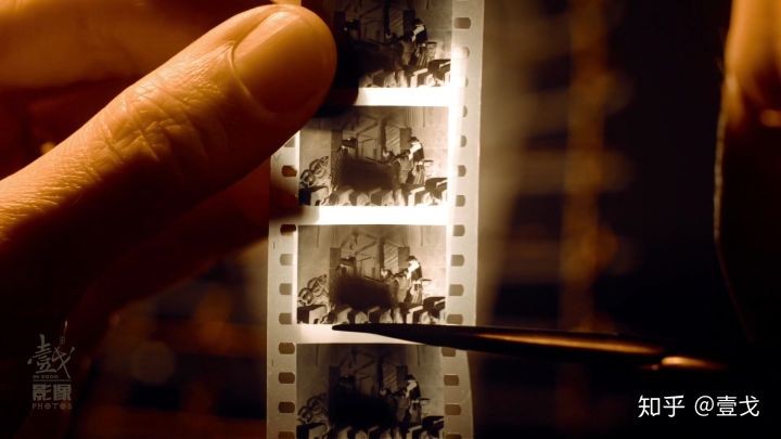 电影是谁发明的?