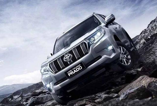 霸道2.7和4.0外观区别