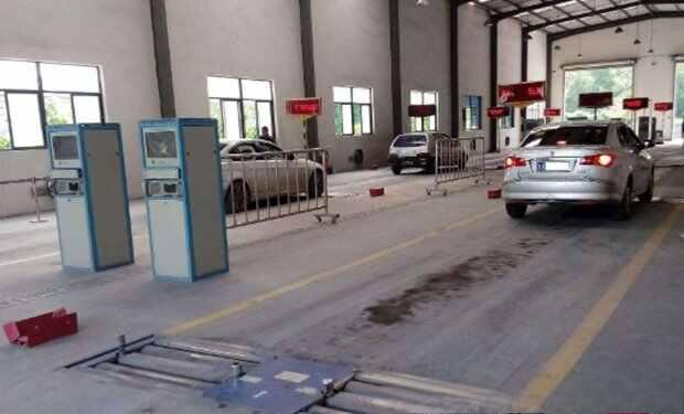 ​汽车年检费用大概多少钱