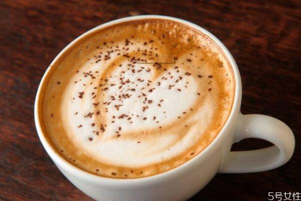 什么是卡布奇诺呢？卡布奇诺是怎么做的呢