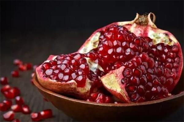 石榴籽泡酒喝了壮阳吗？石榴籽泡酒制作方法