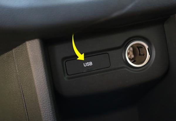 ​汽车u盘怎么用法