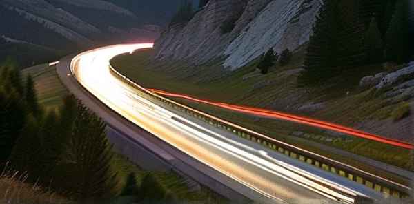 年度十大危险公路事故盘点，安全警钟长鸣