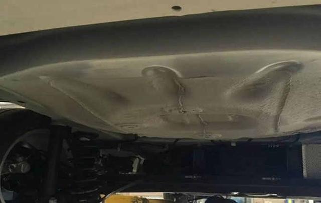 ​汽车底盘装甲是什么东西