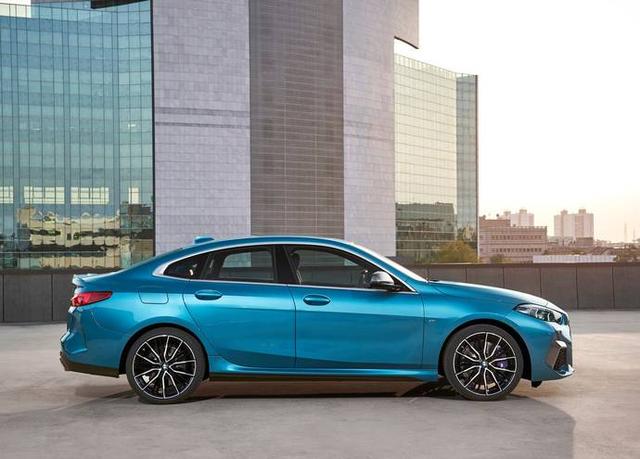 ​汽车加速有哼哼声是怎么回事