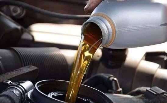 ​汽车机油可以混合使用吗