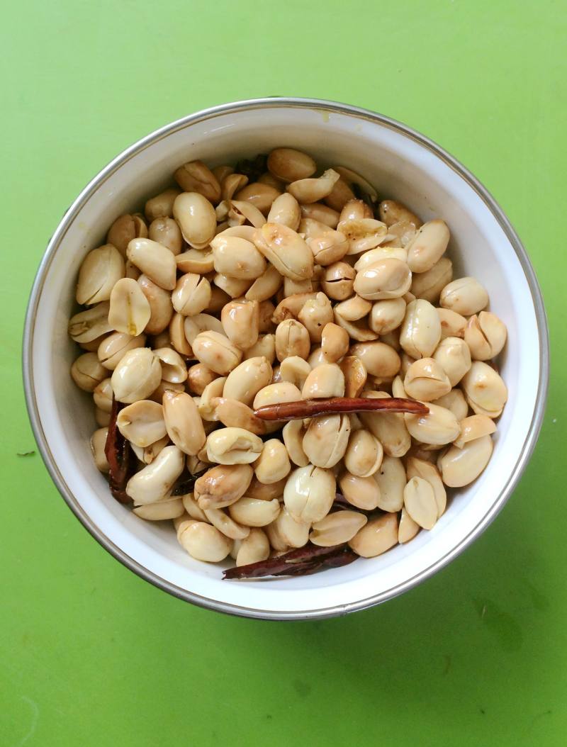 酒鬼花生米家常做法配料详解