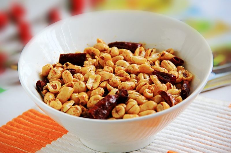 酒鬼花生米家常做法配料详解