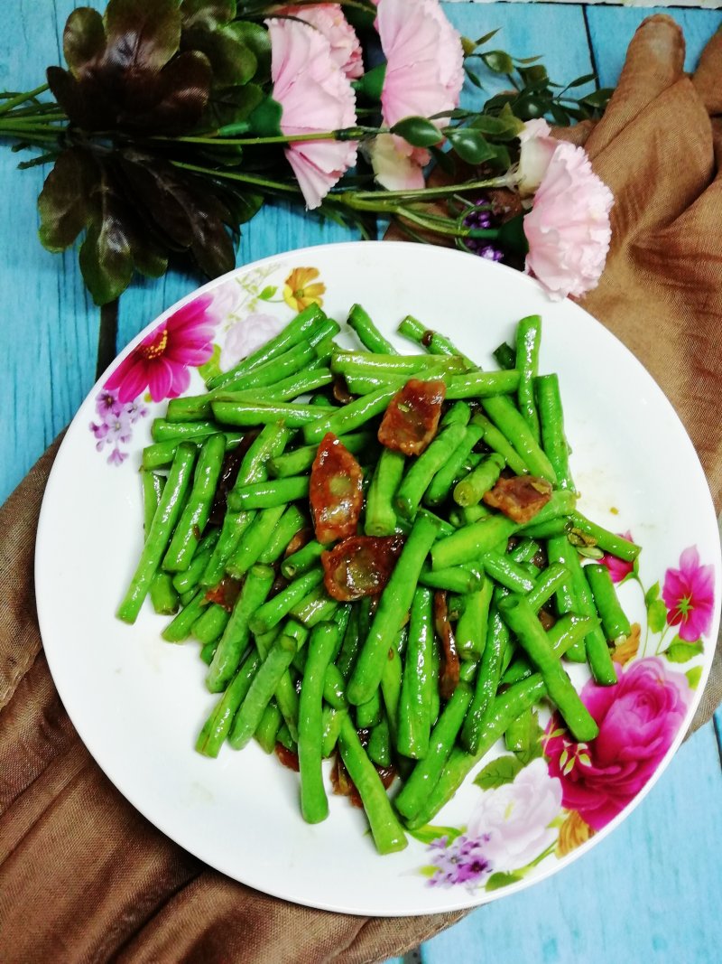 腊肠炒豆瓣的10种家常做法,一学就会!