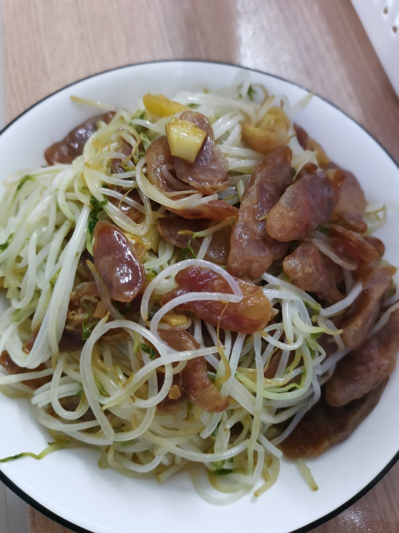 腊肠炒豆瓣的10种家常做法,一学就会!