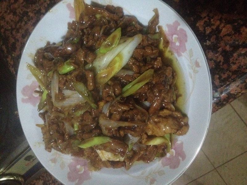 大葱爆牛肉的家常做法与配料详解