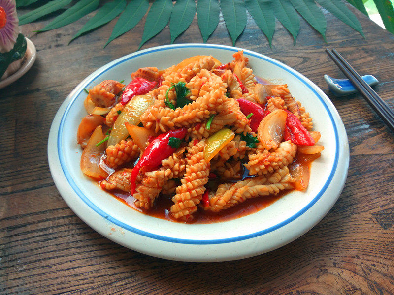 酱爆鱿鱼卷做法大全:鲜嫩弹牙的家常秘诀