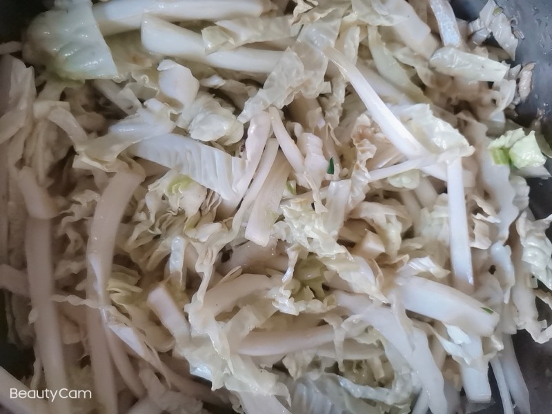 凉拌白菜帮十种绝味做法,爽口开胃一学就会