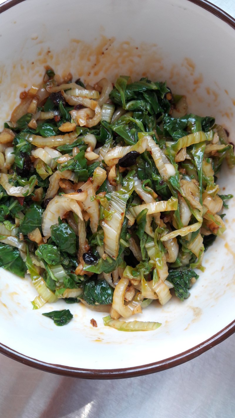 凉拌白菜帮十种绝味做法,爽口开胃一学就会