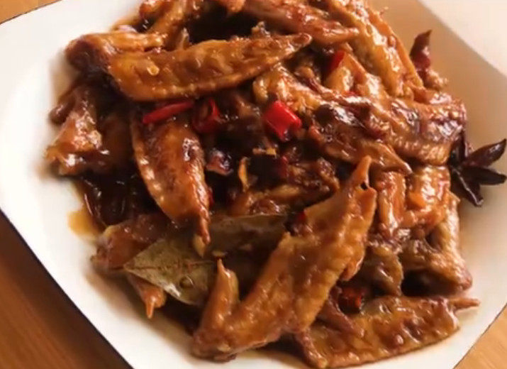 辣烧鸡翅尖十大美味做法,轻松学做超下饭