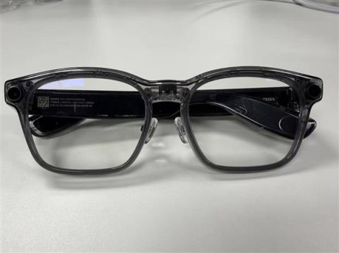 AI眼镜的火 烧到了车圈(图1)