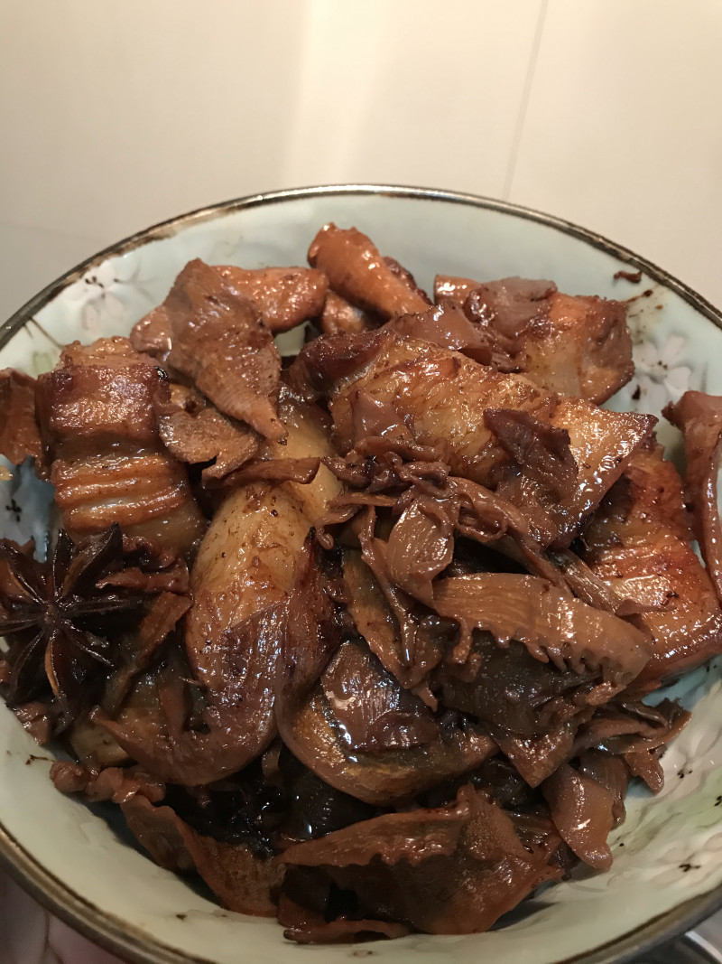 笋焖五花肉最正宗做法,鲜香软烂不油腻