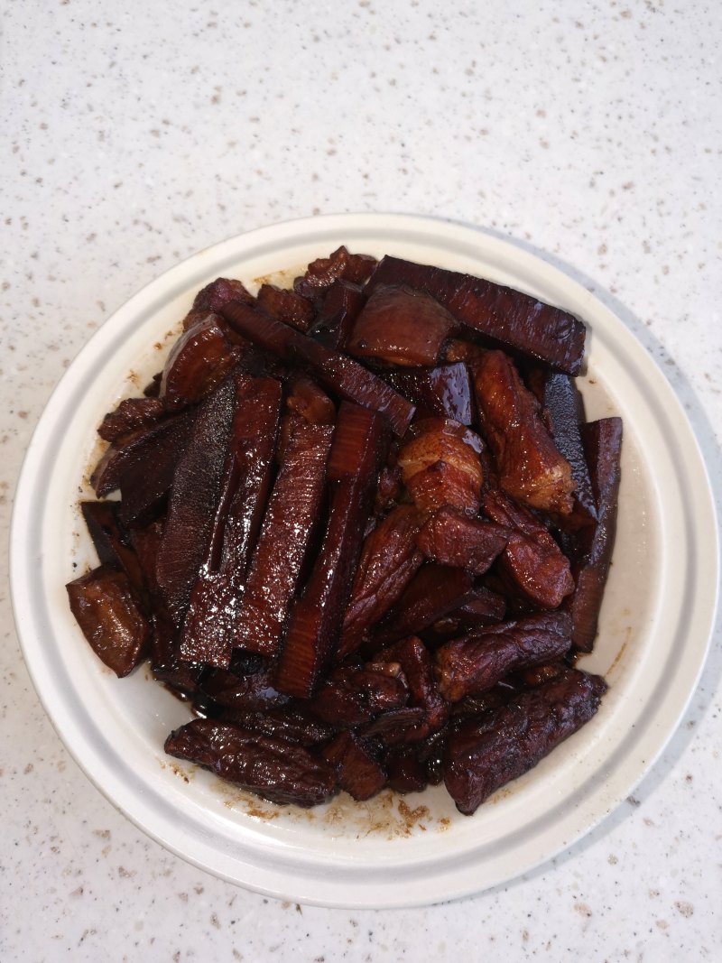 笋焖五花肉最正宗做法,鲜香软烂不油腻