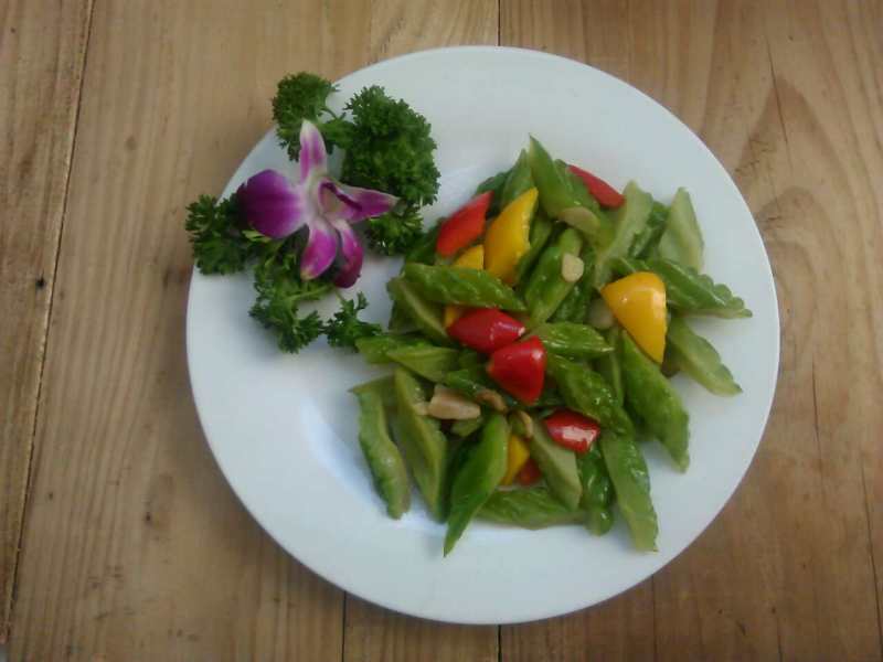 清蒸苦瓜盅10种正宗做法，鲜香不苦一学就会