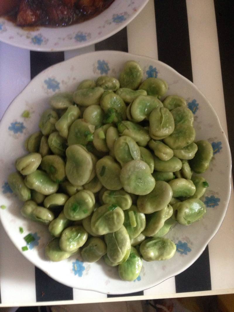 家常香菇蚕豆酱做法,简单易学风味十足