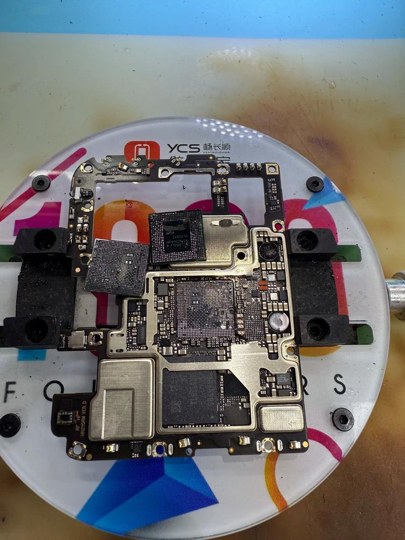 荣耀V20如何组装电脑？步骤有哪些？