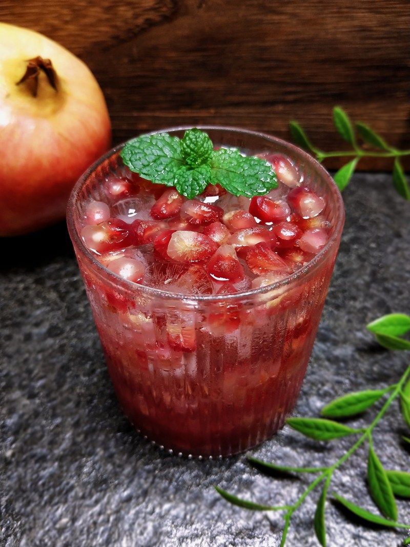 十种家常石榴苏打水做法,清爽好喝又简单