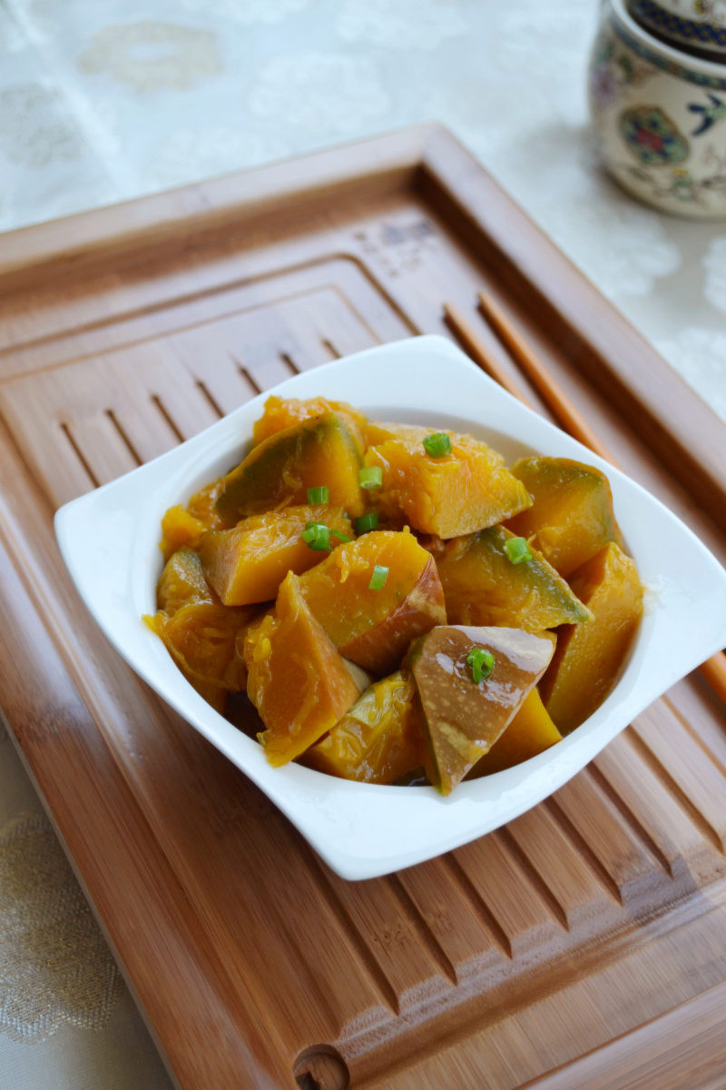 香葱小南瓜的家常做法与配料详解