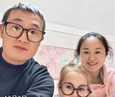 都是中国人:江苏爸妈竟生出混血娃娃引热议 问题出在太爷爷上(图1)