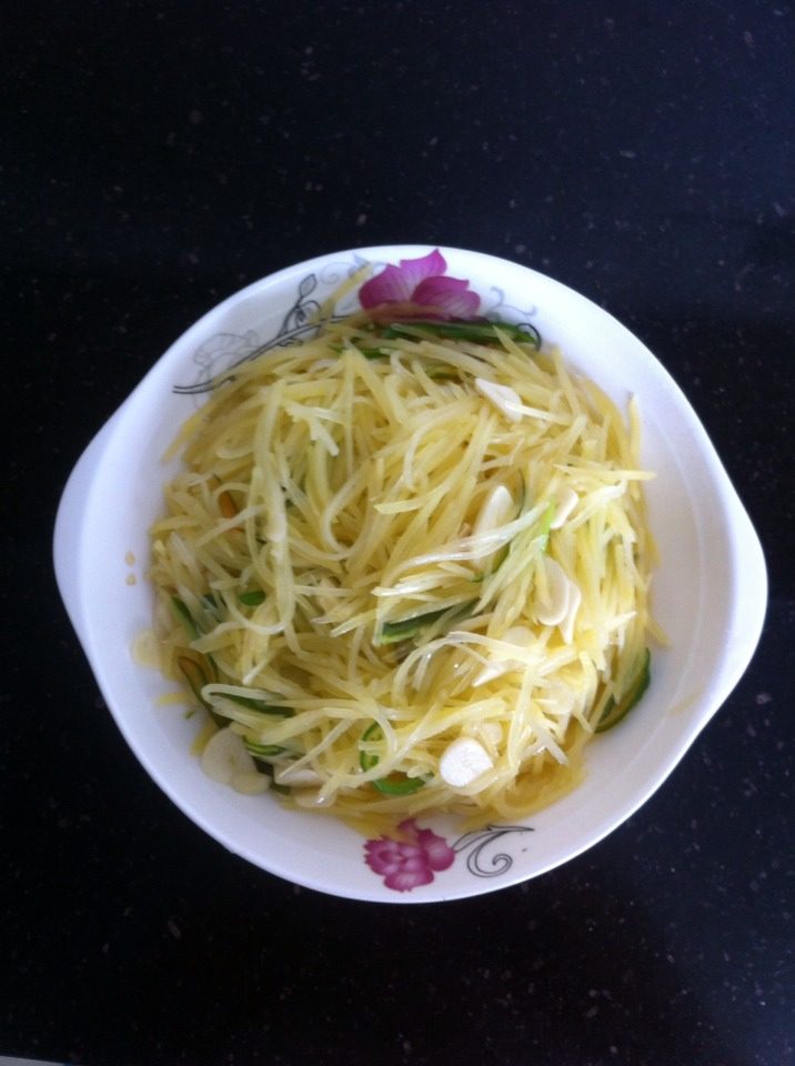 蒜香土豆丝10种绝味做法,香脆开胃超下饭!