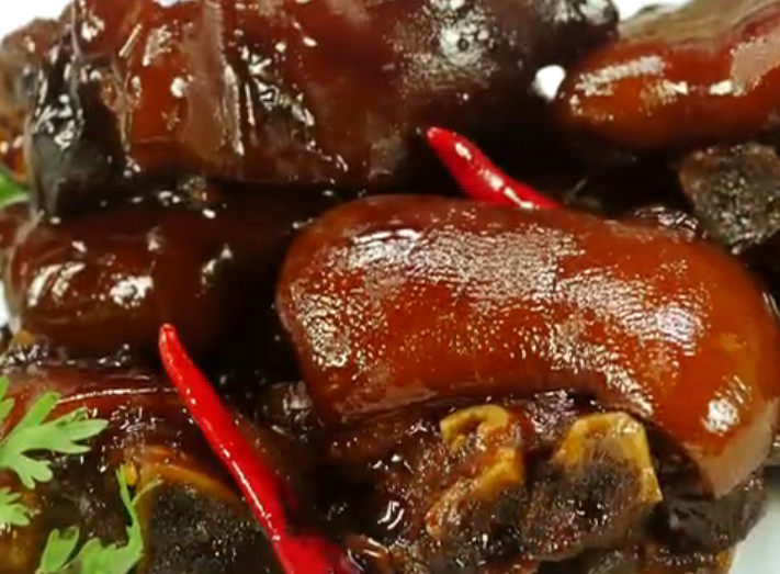 猪蹄烧土豆的十种绝味做法,香糯不腻超下饭