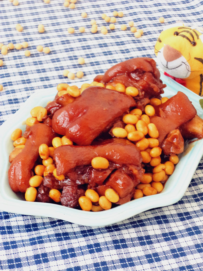 猪蹄烧土豆的十种绝味做法,香糯不腻超下饭