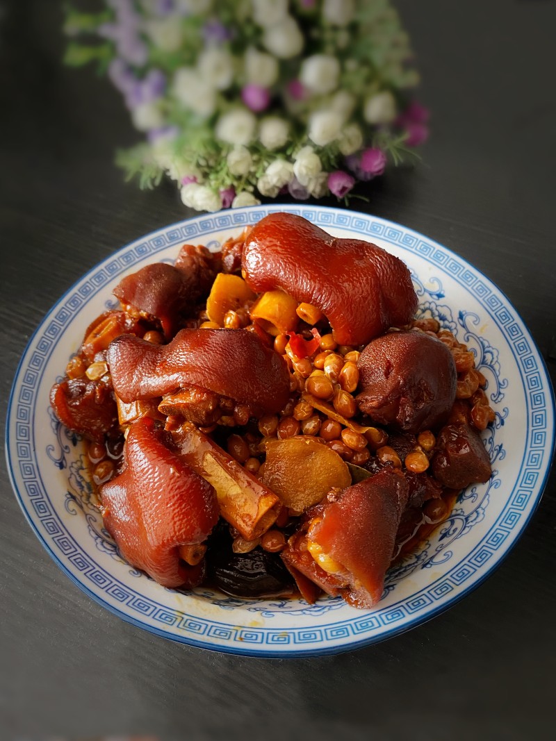 猪蹄烧土豆的十种绝味做法,香糯不腻超下饭