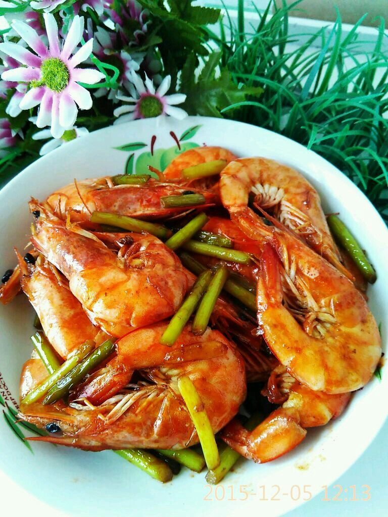 蒜苔炒虾仁家常做法,正宗步骤全解析