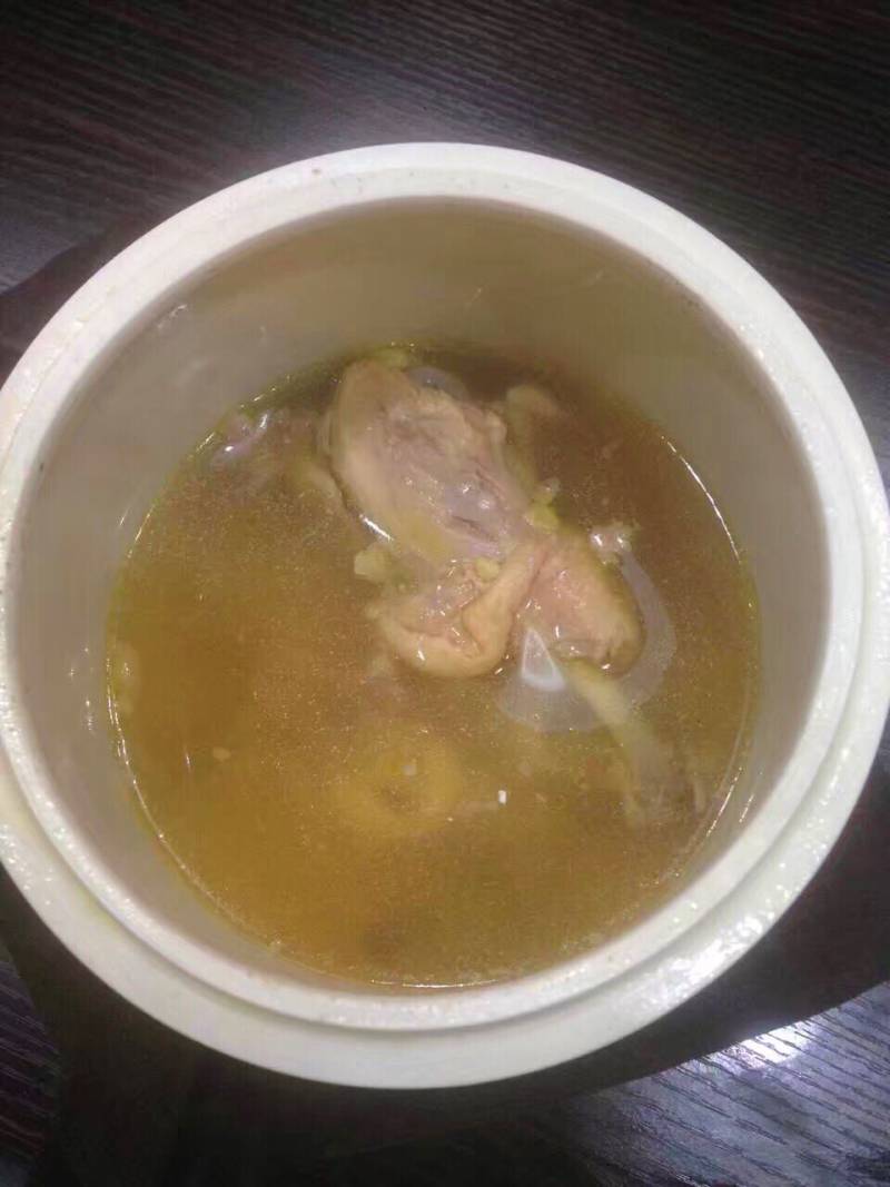 花胶炖鸽子十大家常做法,滋补养生美味全攻略