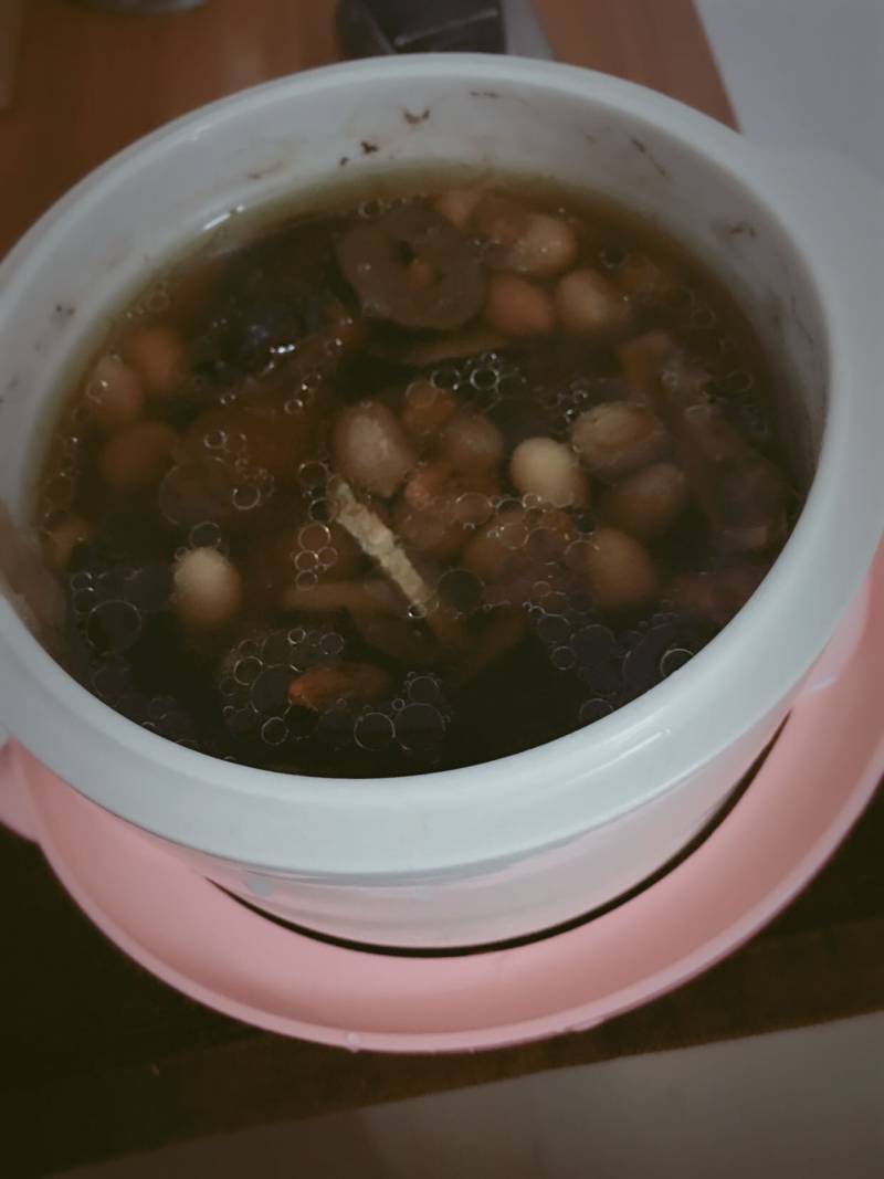 花胶炖鸽子十大家常做法,滋补养生美味全攻略