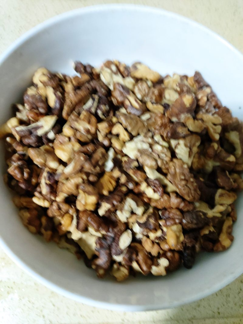 核桃仁餐包十种家常做法,美味轻松学