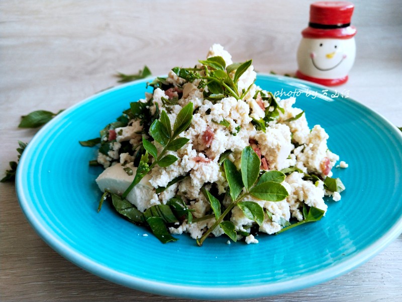 凉拌花椒芽最正宗做法，鲜麻开胃三步搞定