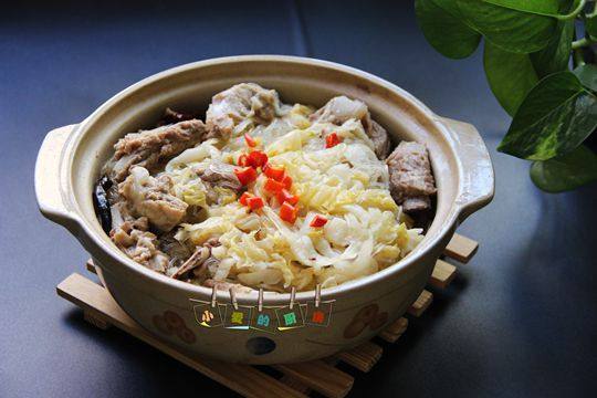 骨架炖酸菜配料大全,家常做法一网打尽